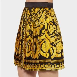Versace Women's Yellow and Black Skirt
